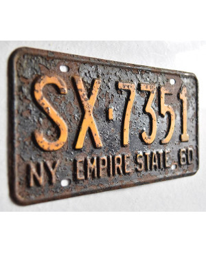 Tablica rejestracyjna USA New York 1961 Black Empire State SX.7351