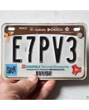 Mexická SPZ Coahuila E7PV3 moto