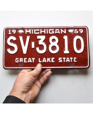 Tablica rejestracyjna USA Michigan 1969 Great Lake Red SV-3810