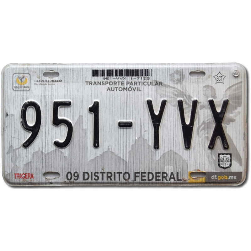 Meksykańska tablica rejestracyjna Distrito Federal 951-YVX