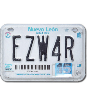 Meksykańska tablica rejestracyjna Nuevo León EZW4R moto