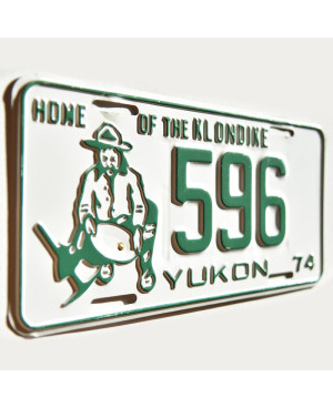 Kanadyjska tablica rejestracyjna Yukon 1974 Home Of The Klondike 596