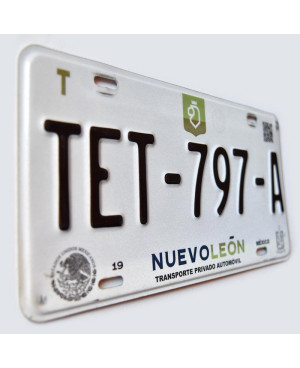 Meksykańska tablica rejestracyjna Nuevo León TET-797-A