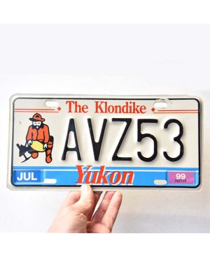 Kanadyjska tablica rejestracyjna Yukon 1999 The Klondike AVZ53