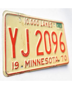 Tablica rejestracyjna USA Minnesota 1970 Lakes YJ 2096