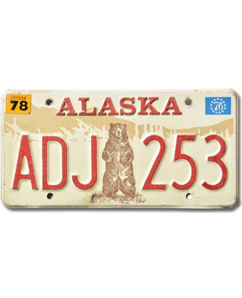 Americká SPZ Alaska 1976 Grizzly Bear ADJ 253