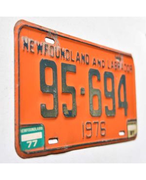 Kanadská SPZ Newfoundland Labrador 1976 Orange 95-694