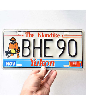 Kanadyjska tablica rejestracyjna Yukon The Klondike BHE 90