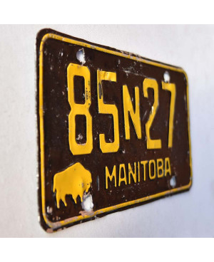 Kanadyjska tablica rejestracyjna Manitoba 1958 Black 85N27