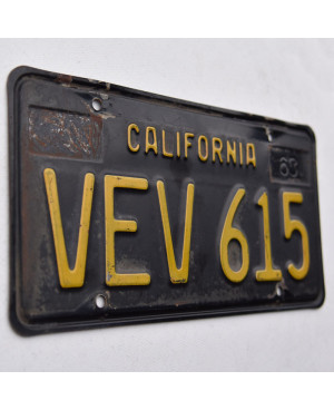 Tablica rejestracyjna USA California 1963 Black VEV 615
