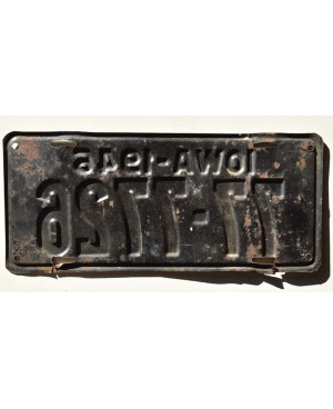 Tablica rejestracyjna USA Iowa 1946 Black 77-7726