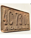 Tablica rejestracyjna USA California 1933 Rusty 4C 73 00