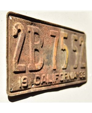 Tablica rejestracyjna USA California 1933 Rusty 2B 7552