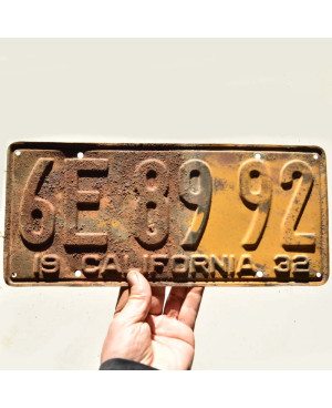 Tablica rejestracyjna USA California 1932 Yellow 6E 8992