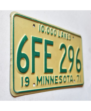 Tablica rejestracyjna USA Minnesota 1971 Lakes 6FE-296